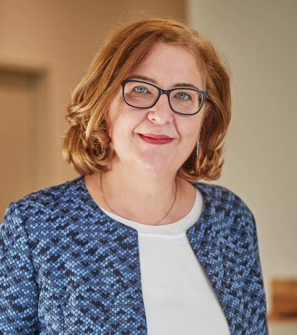 psychotherpie graff Dr. Astrid Klepsch "Die Eltern unserer PatientInnen sind häufig noch sehr jung und schätzen die Möglichkeit einer Online-Terminvereinbarung sehr“