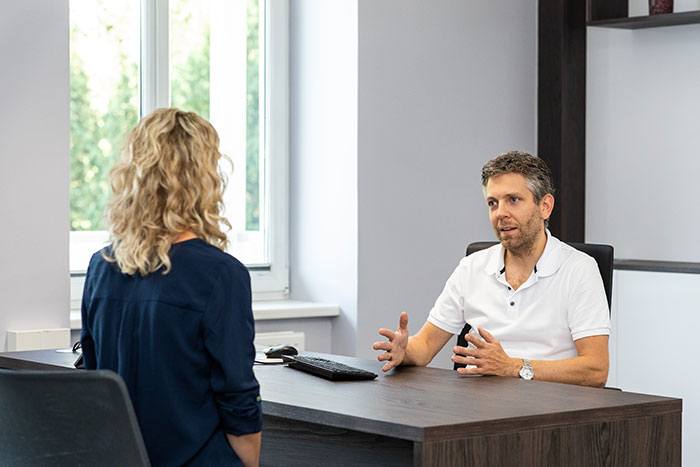 Dr. Wolfgang Köhler – „Ohne die Leute von LATIDO persönlich zu kennen, habe ich den Eindruck, dass es sich hier um ein junges, dynamisches, hochmotiviertes Team handelt, die eine großartige Ärztesoftware schaffen und ständig weiterentwickeln wollen.“