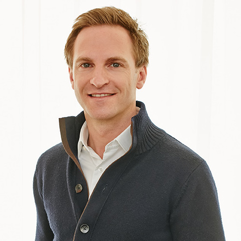 psychotherpie graff Dr. Thomas Fasching - "Den größten Vorteil sehe ich in der webbasierte Technologie von LATIDO. Ich kann somit von überall auf meine Software zugreifen und das ohne mühsame VPN Verbindung."
